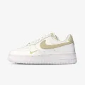 Nike Air Force 1 '07 