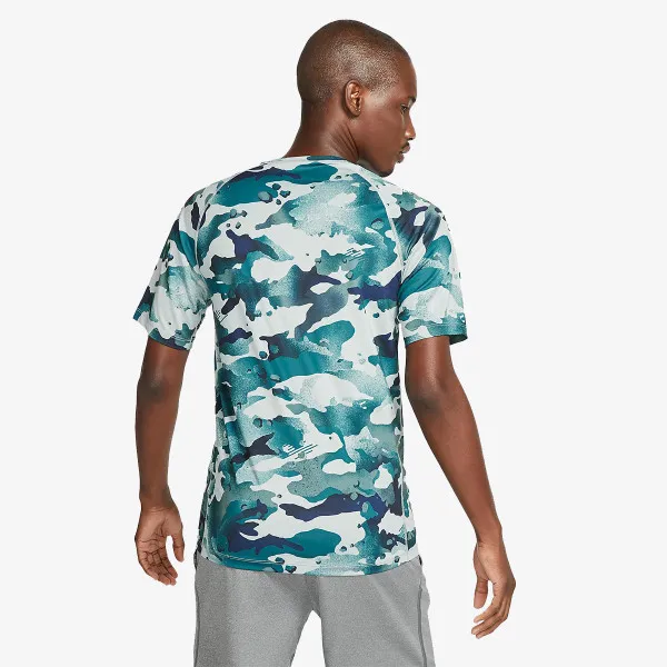 Nike T-shirt Pro Camo Slim 