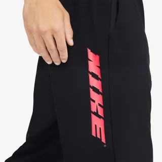 Nike Sport Clash 