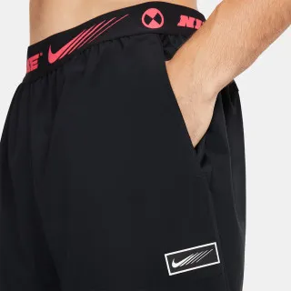 Nike Sport Clash 