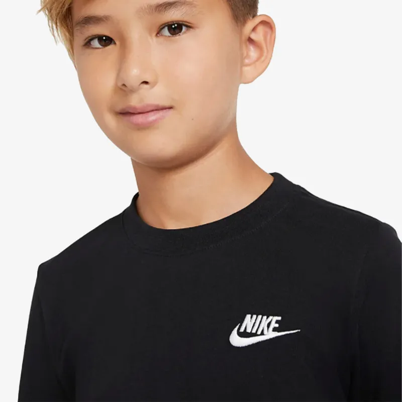 Nike Sportswear 