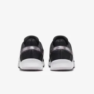 Nike W LEGEND ESSENTIAL 2 PRM 