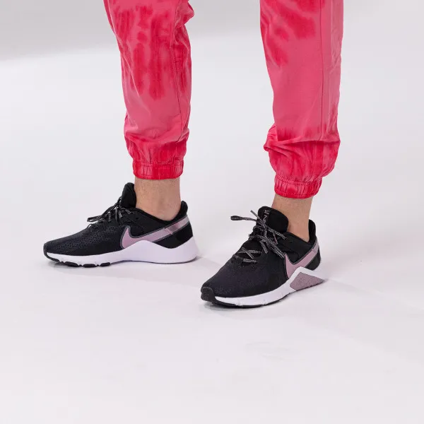 Nike W LEGEND ESSENTIAL 2 PRM 