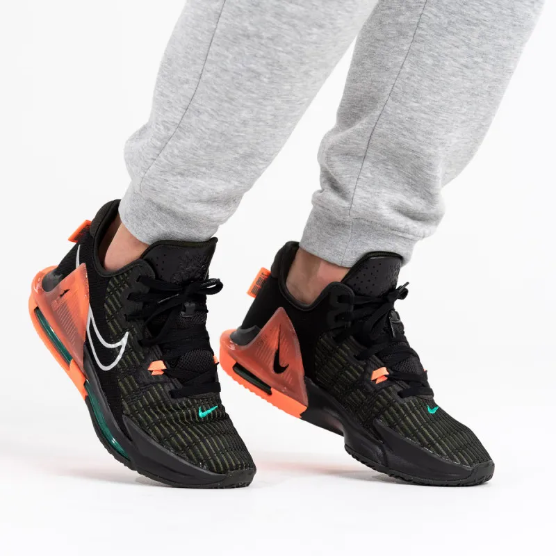Nike LeBron Witness 6 