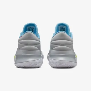 Nike KYRIE FLYTRAP V 