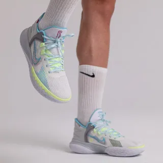 Nike KYRIE FLYTRAP V 