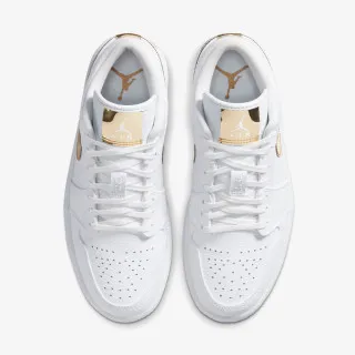 Nike Air Jordan 1 Low SE 
