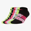 Nike W EVERYDAY LTWT NO SHOW - 6PR - SWOOSH 