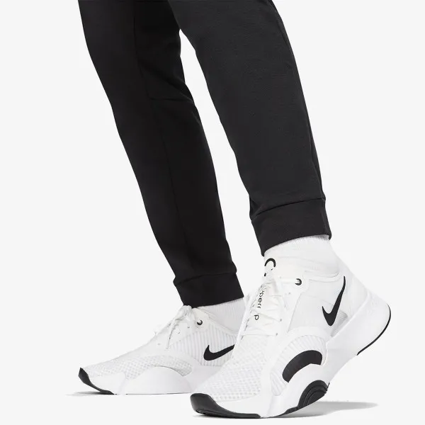 Nike Dri-FIT Tapered 