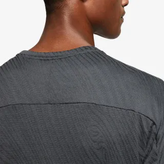 Nike M NK DF ELMNT TOP HZ TRAIL 