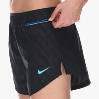 Nike ICON CLASH TEMPO LUXE 