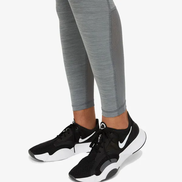 Nike PRO 365 