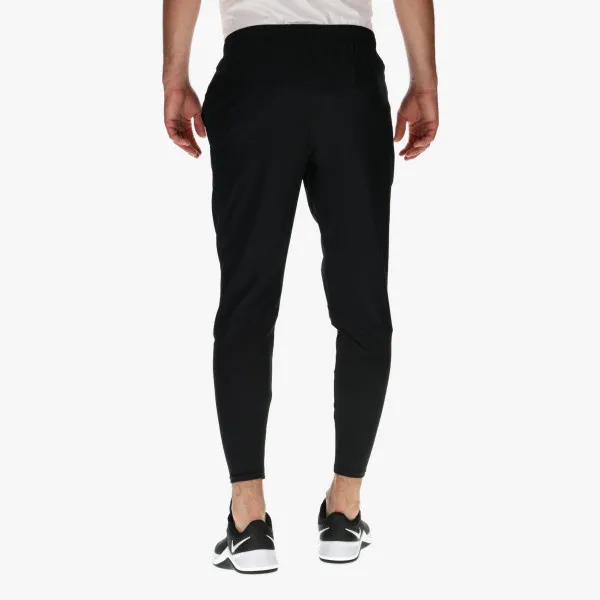 Nike Essential Run Division Hybrid 