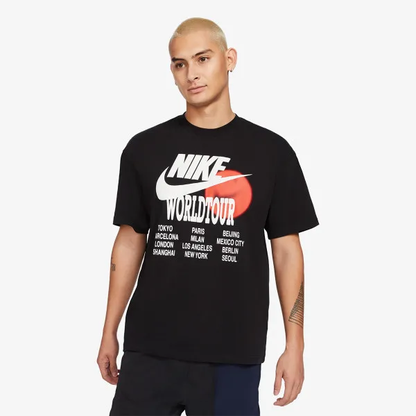 Nike T-shirt M NSW TEE WORLD TOUR 