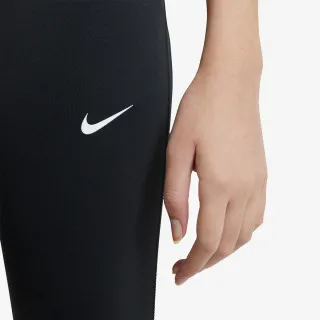 Nike Pro 
