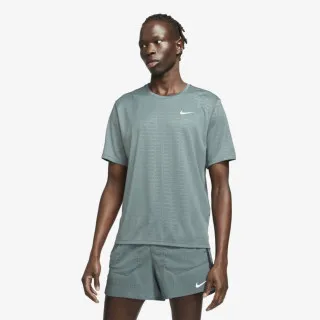 Nike M NK RN DVN MILER SS EMBOSS 