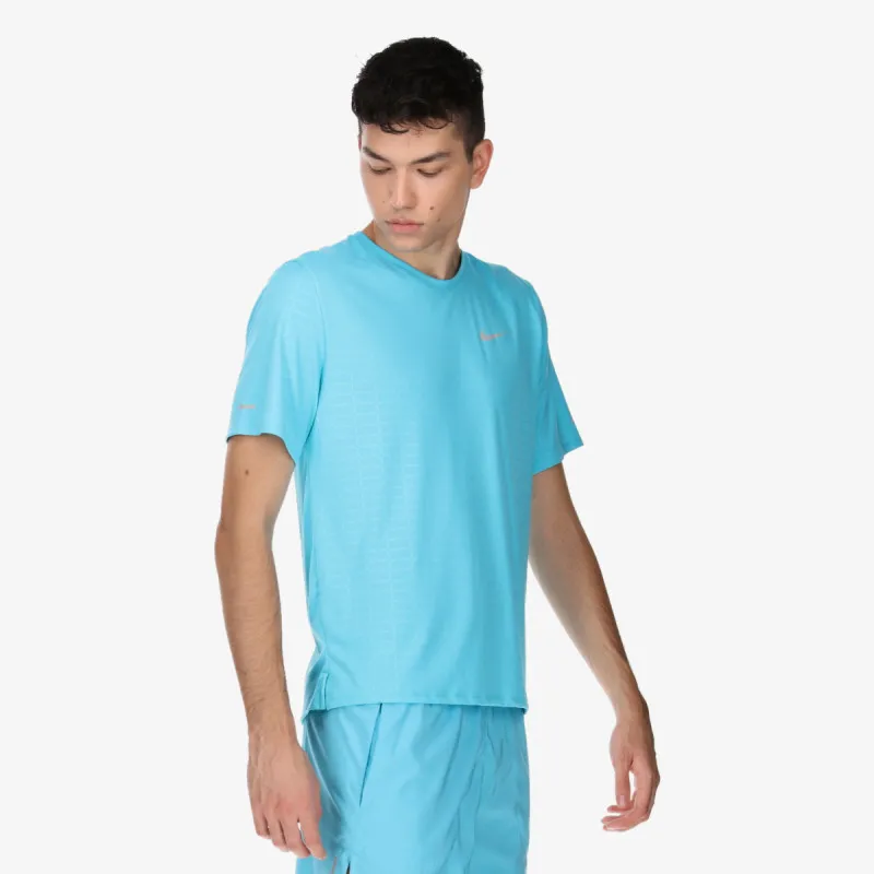 Nike M NK RN DVN MILER SS EMBOSS 