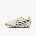 Nike Tiempo Legend 9 Club Multi-Ground 