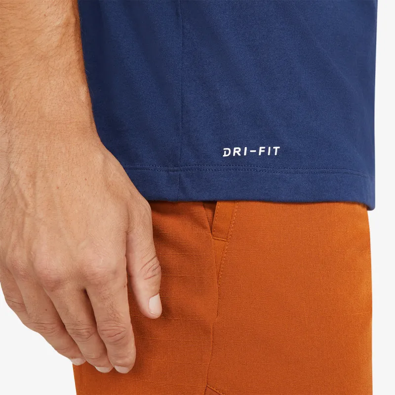 Nike Dri-FIT 