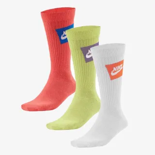 Nike Sportswear Everyday Essential 