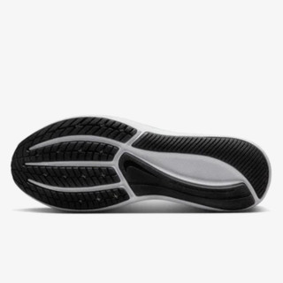 NIKE TENISICE Star Runner 3 
