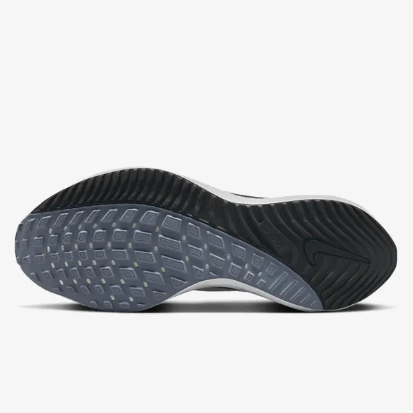 NIKE TENISICE Air Zoom Vomero 16 