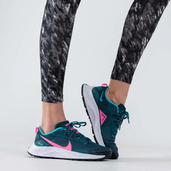 Nike Tenisice Pegasus Trail 3 