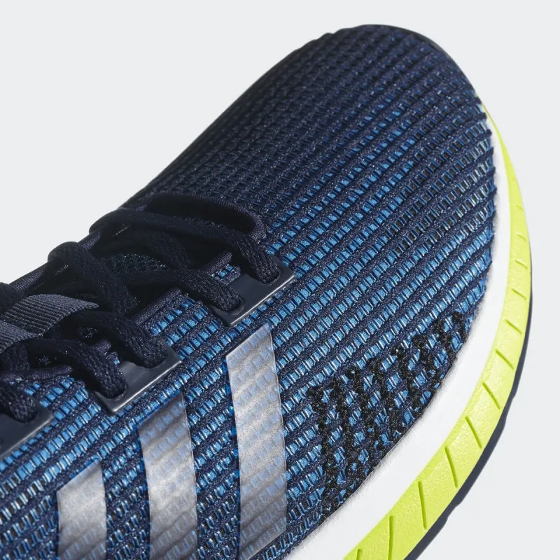 adidas QUESTAR TND 