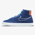Nike Blazer Mid ’77 