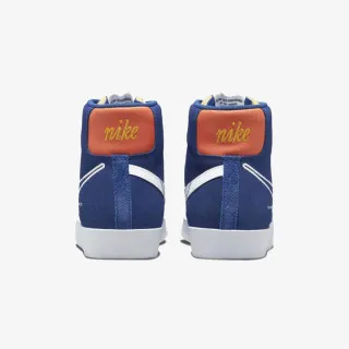Nike Blazer Mid ’77 