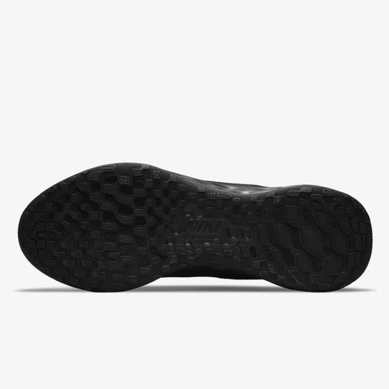 Nike Revolution 6 