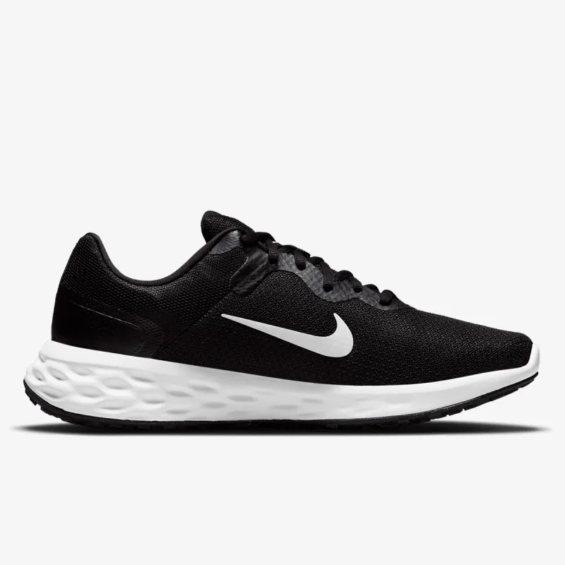 Nike Revolution 6 