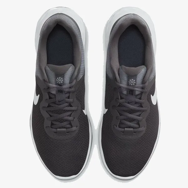 Nike REVOLUTION 6 