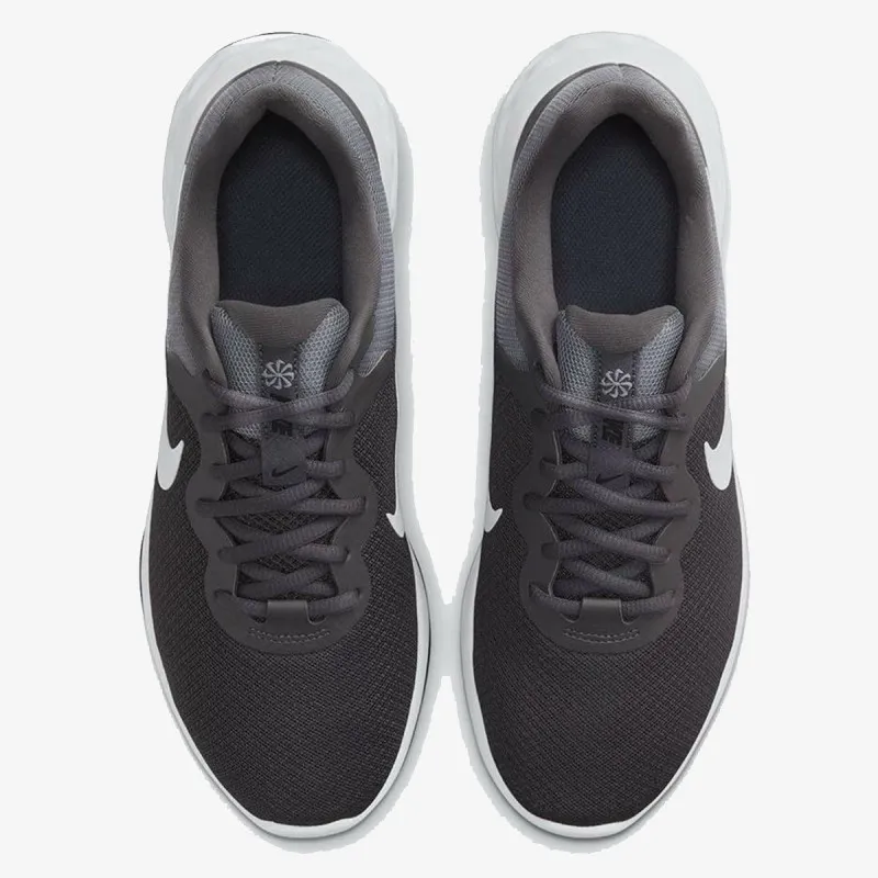Nike REVOLUTION 6 