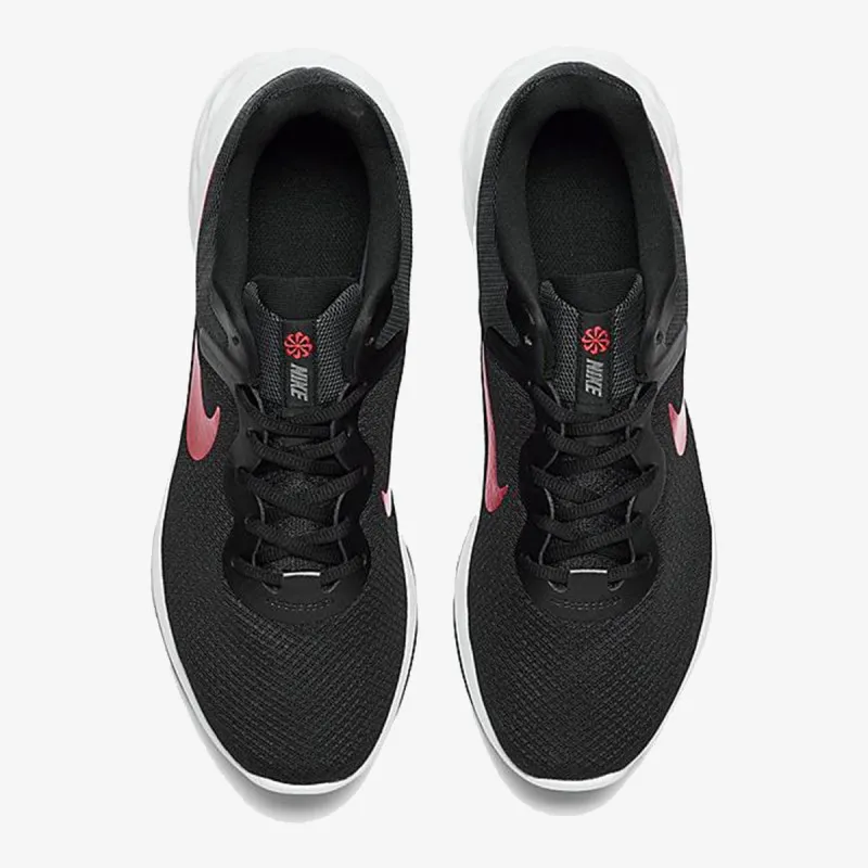 Nike Revolution 6 
