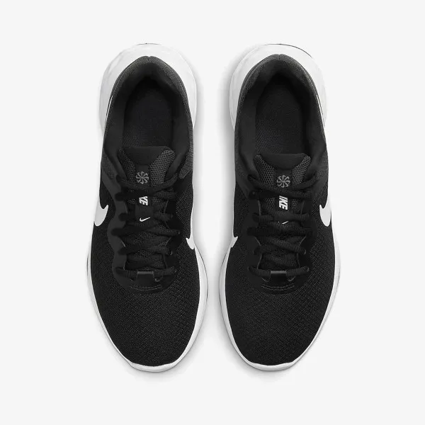 Nike Revolution 6 