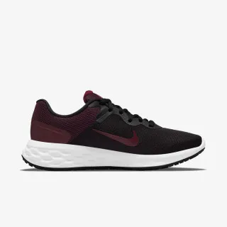 Nike Revolution 6 