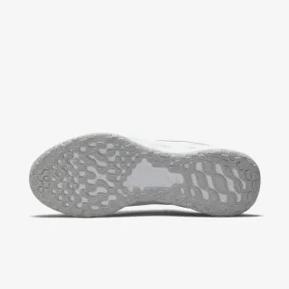 Nike REVOLUTION 6 