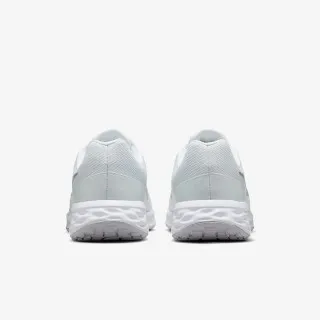 Nike REVOLUTION 6 