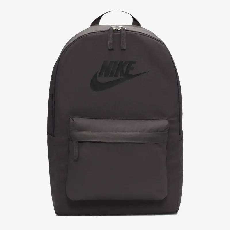 Nike Heritage 