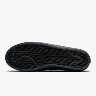 Nike SB ZOOM BLAZER LOW PRO 