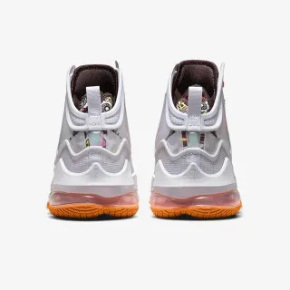 Nike LeBron 19 
