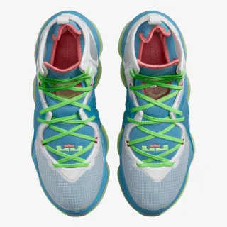 Nike LEBRON XIX 