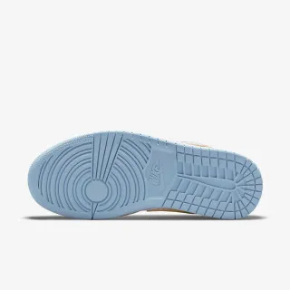 Nike WMNS AIR JORDAN 1 LOW SE PERF 