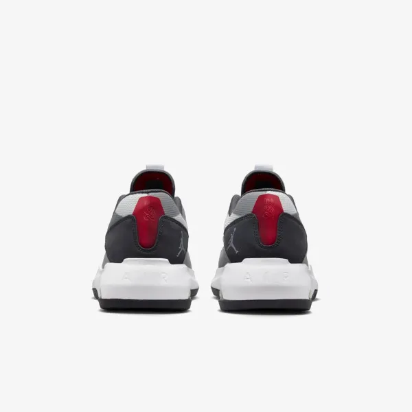 Nike JORDAN AIR 200E 