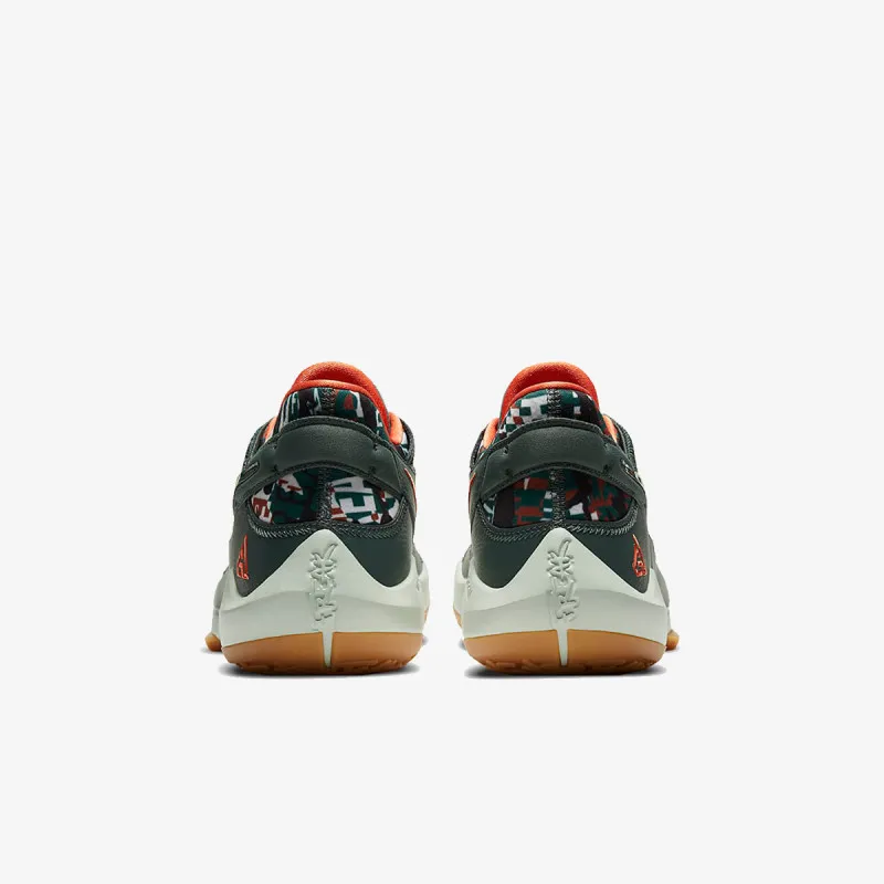 Nike ZOOM FREAK 2 