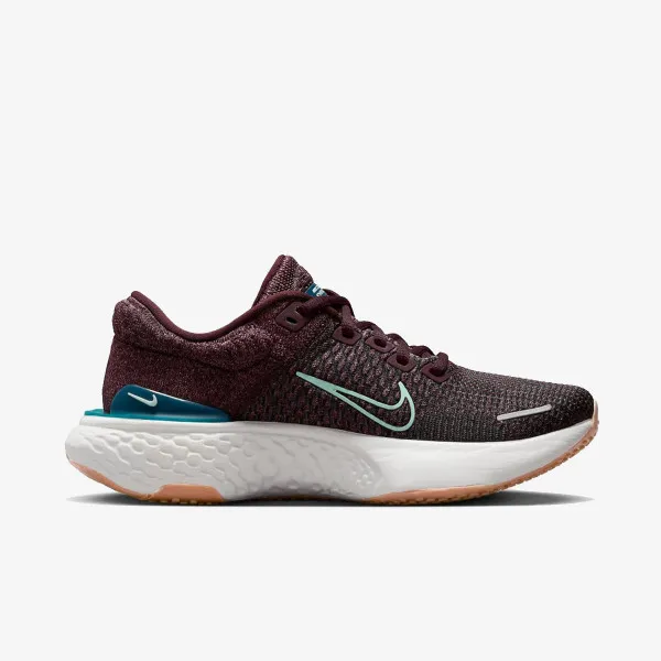 NIKE TENISICE ZoomX Invincible Run Flyknit 2 