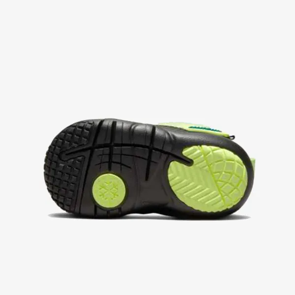 Nike Tenisice Flex Advance 