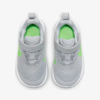 Nike Revolution 6 