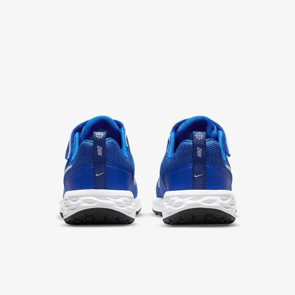 Nike REVOLUTION 6 NN PSV 